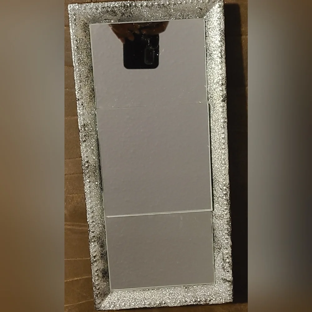 Accent Glass Wall Mirror